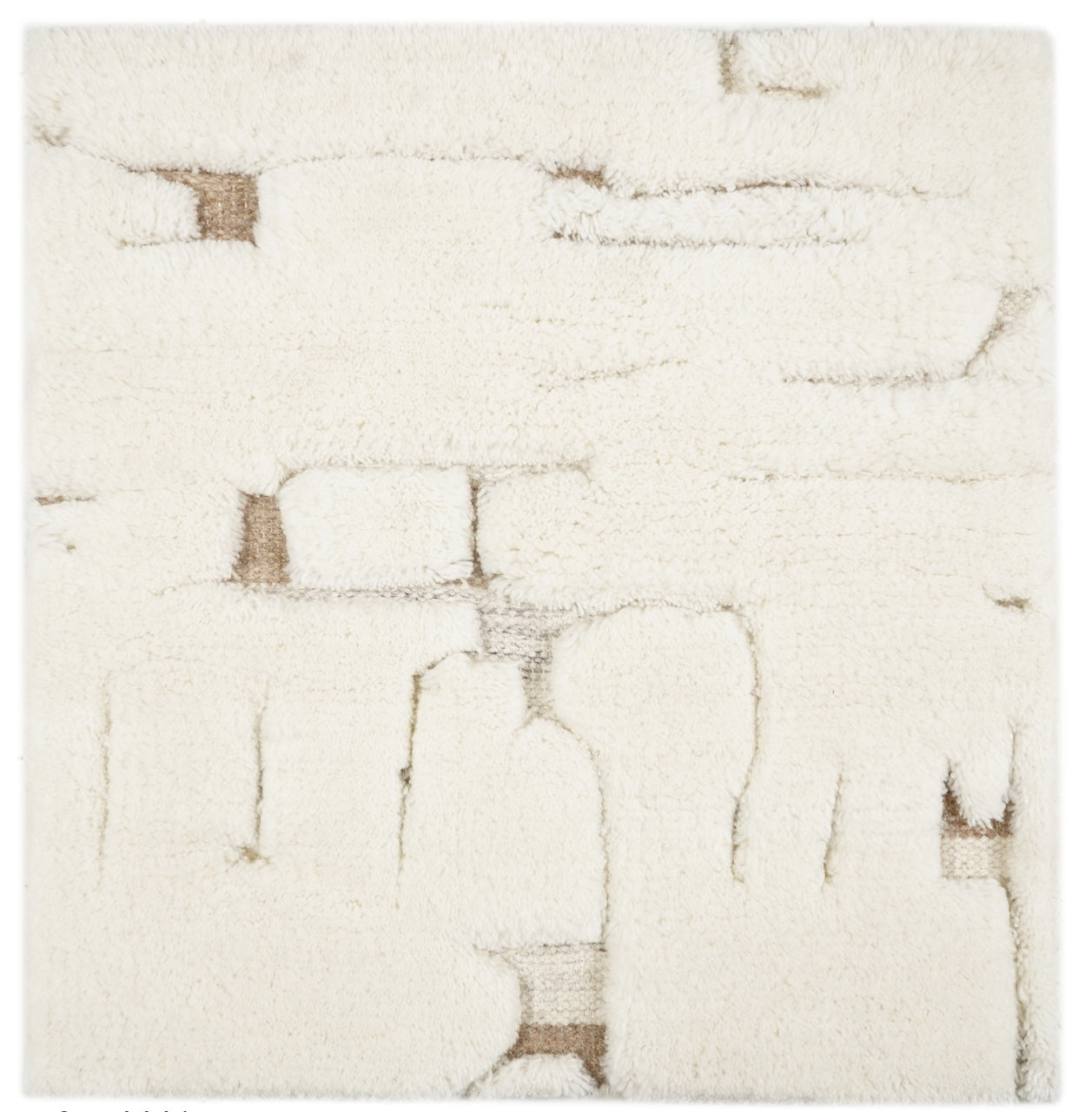 Mehran white wool rug with textured weave