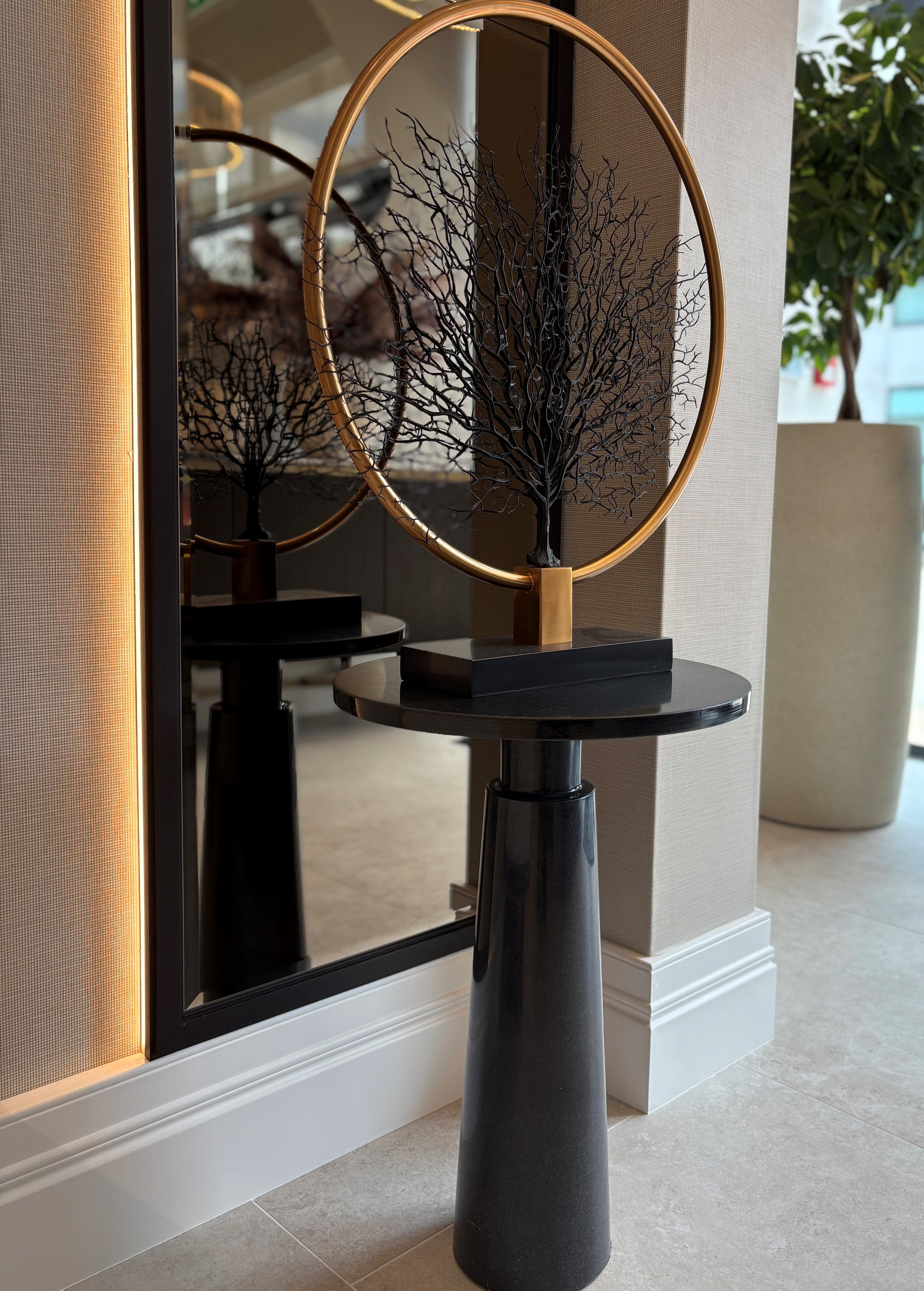 Large tree sculpture