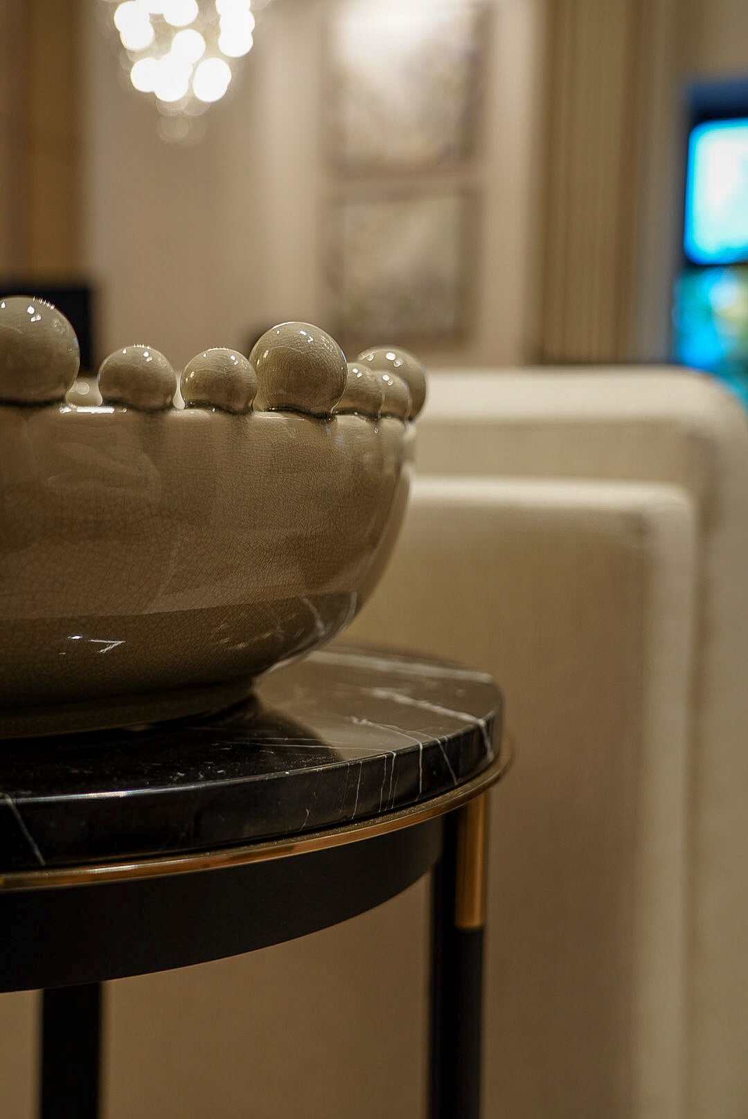 Decorative Bobble Edge Cream Bowl