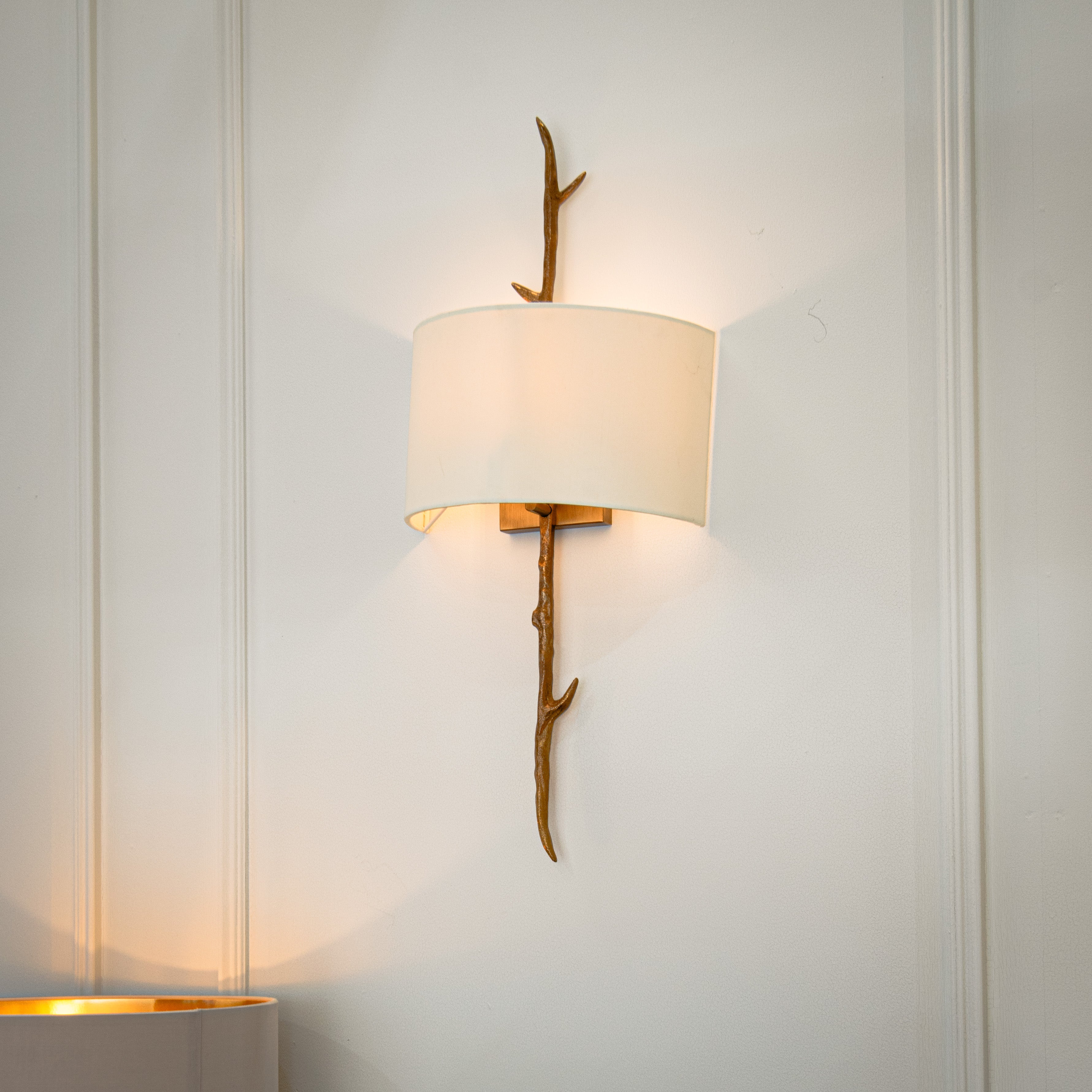 Nostelle Wall Light right