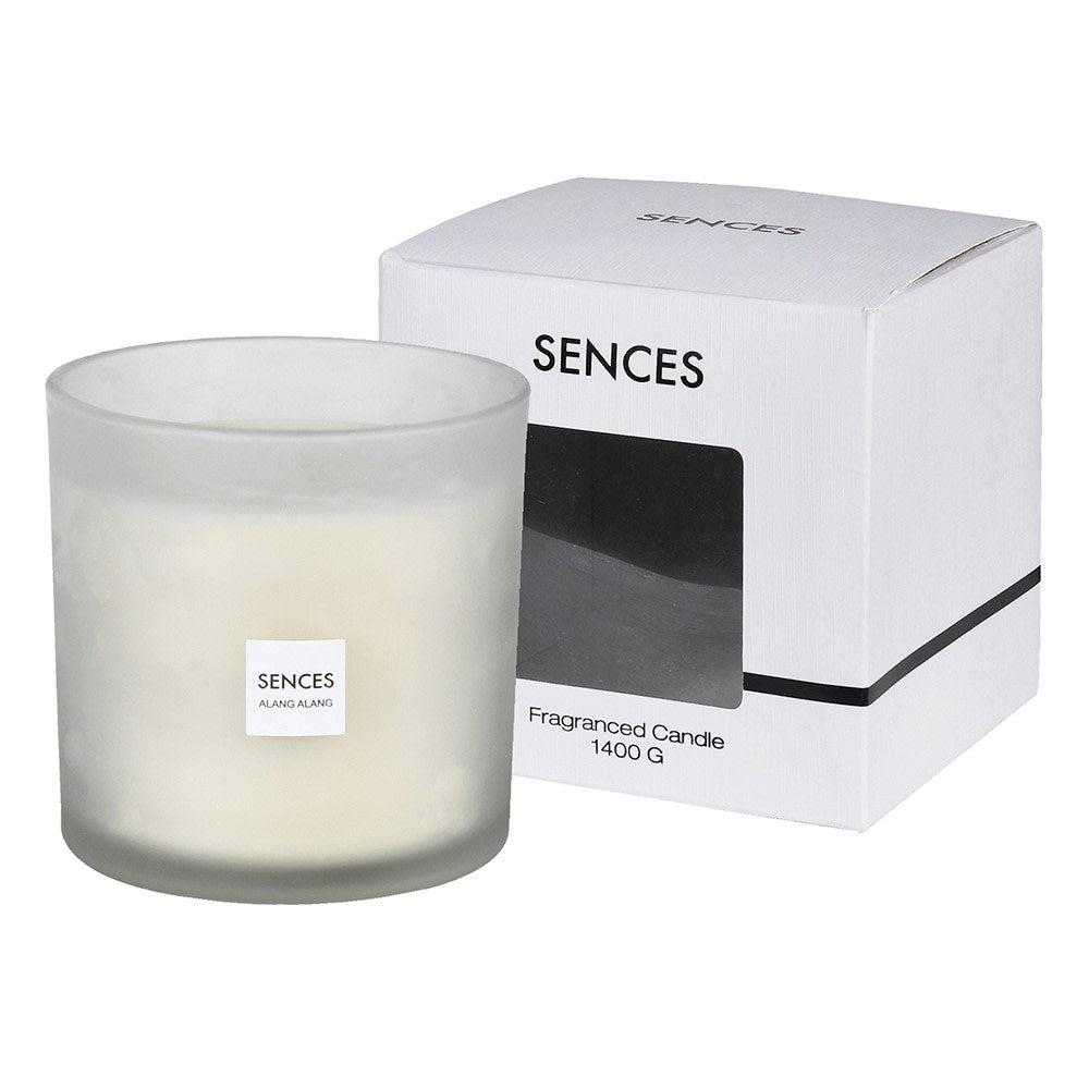 Large luxury boxed candle 
