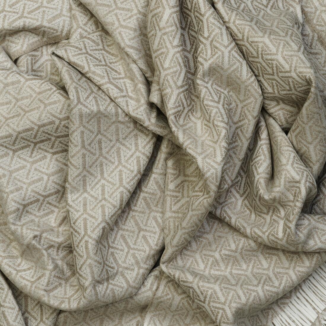  Monte Throw Latte Andrew Martin